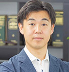 lawyer